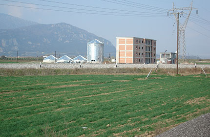 siloMill1Slide